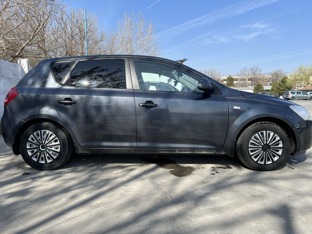 Kia Ceed 1.4 benzina