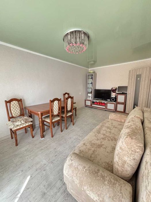 2 комнатная квартира в центре города (Сокол)