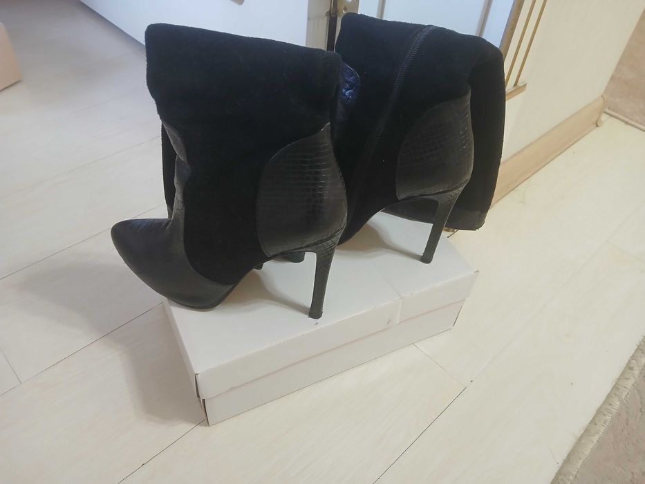 Туфли и сапоги в отличном состоянии