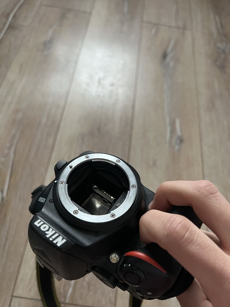 Camera DSRL NIKON D3500 + obiectiv AF-P DX 18-55mm VR Grade