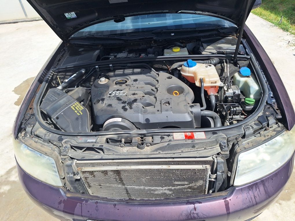 Dezmembrez audi a4 b6 19.