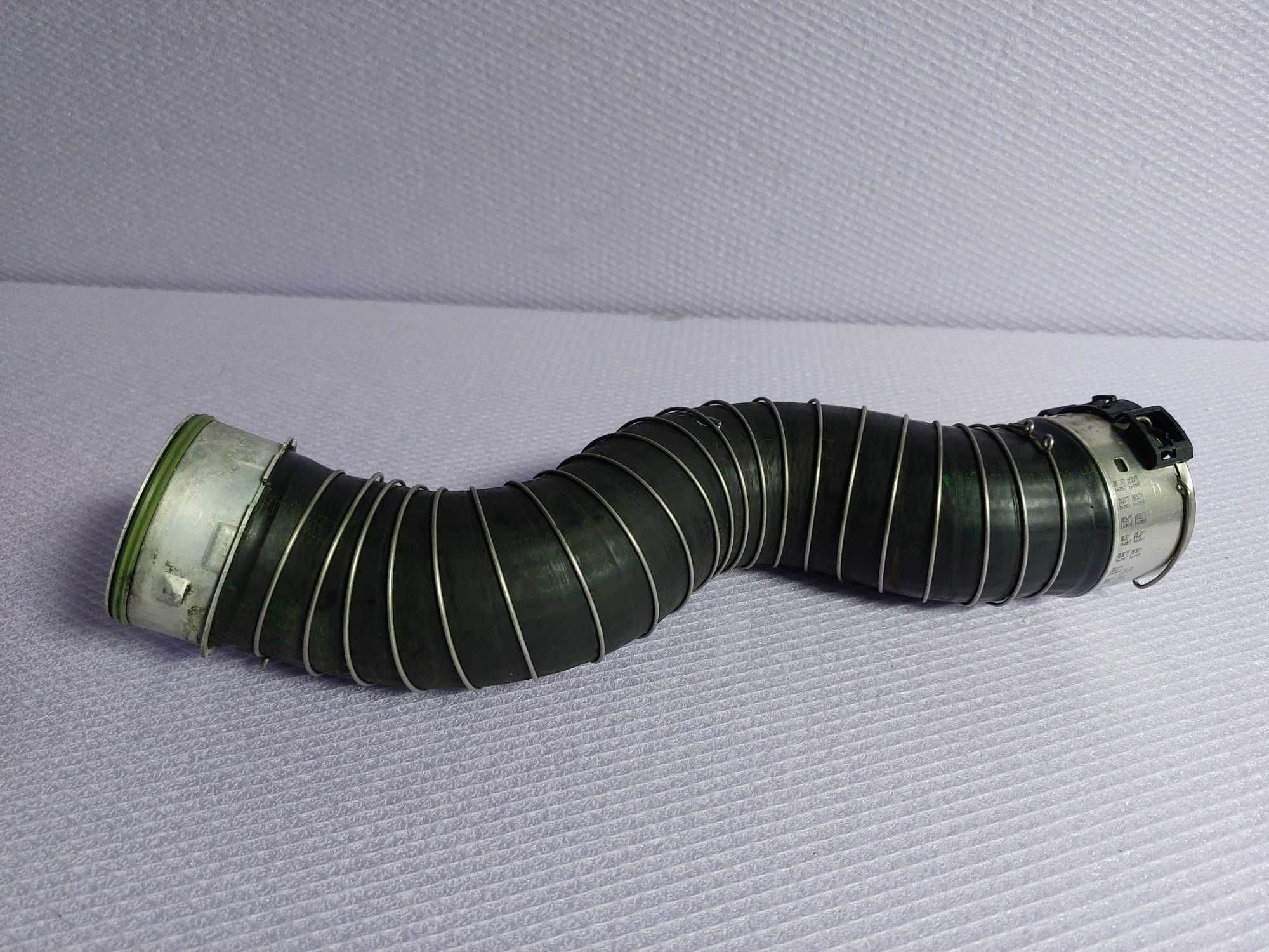 Furtun intercooler BMW E90 LCI E91 LCI E92 LCI E93 LCI E84 Cod 8513288