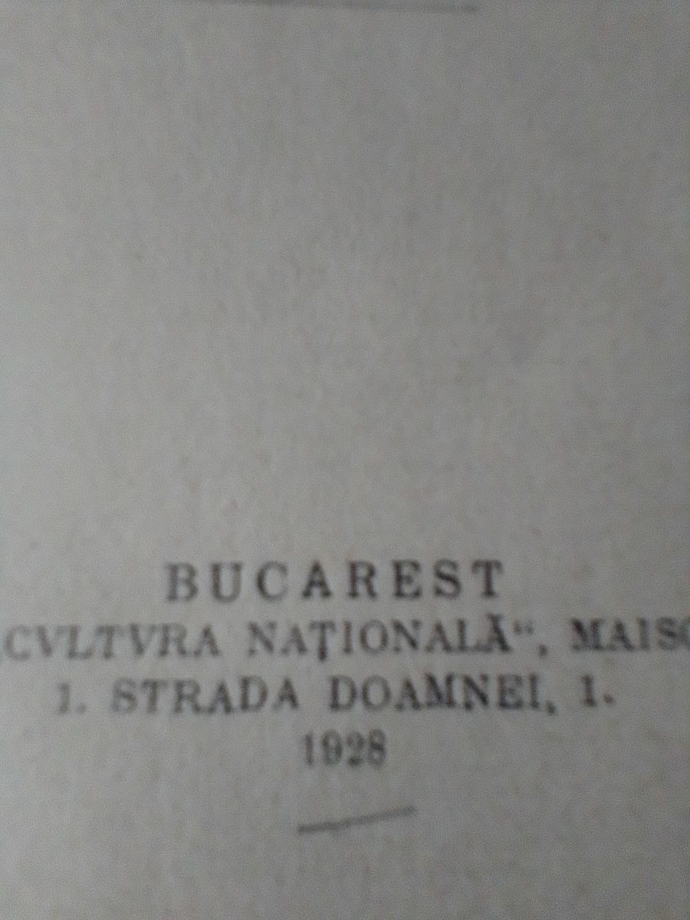 Vând dicționar român -dictionar .editat în 1928