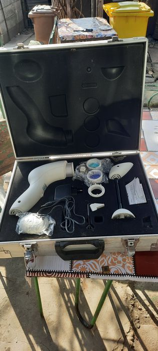 Lampa terapie lumini