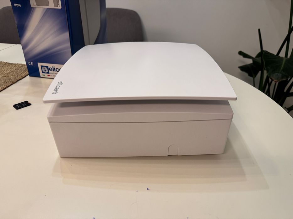 Ventilator centrifugal de perete/tavan Elicent Elprex 100 230 mc