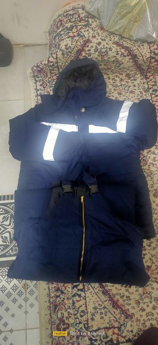 Продам спец одежда нрвый