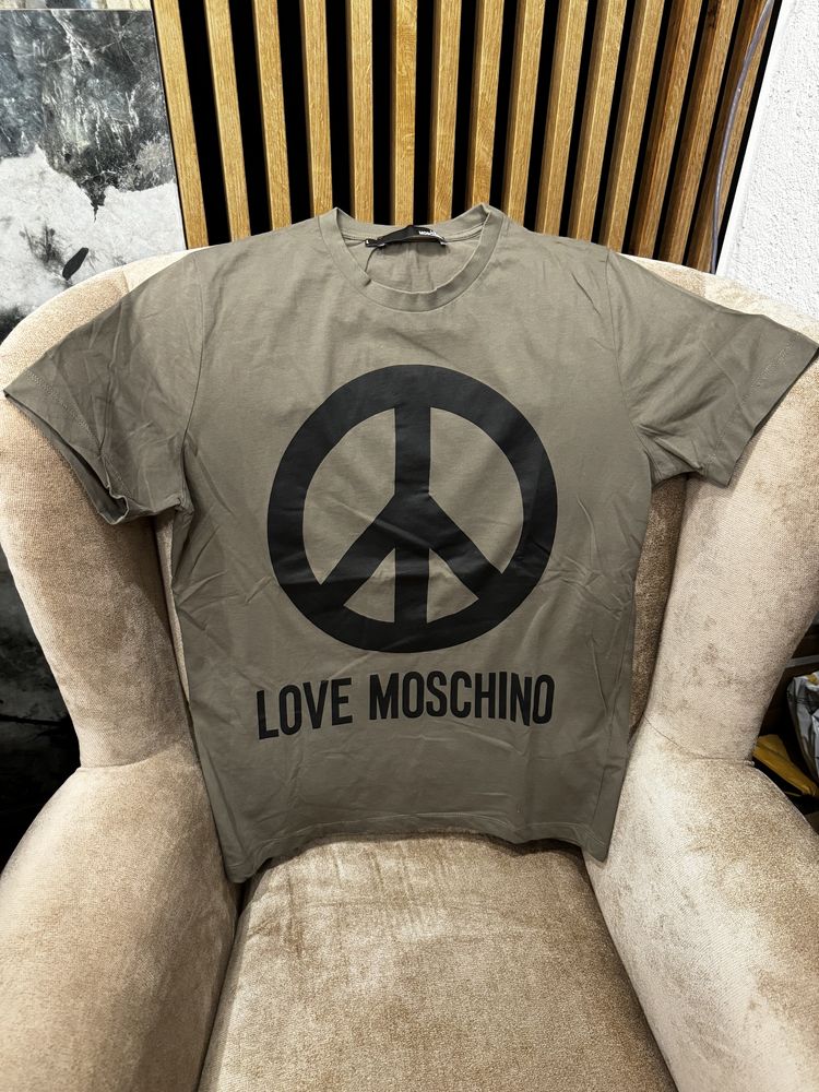 Tricou Love Moschino