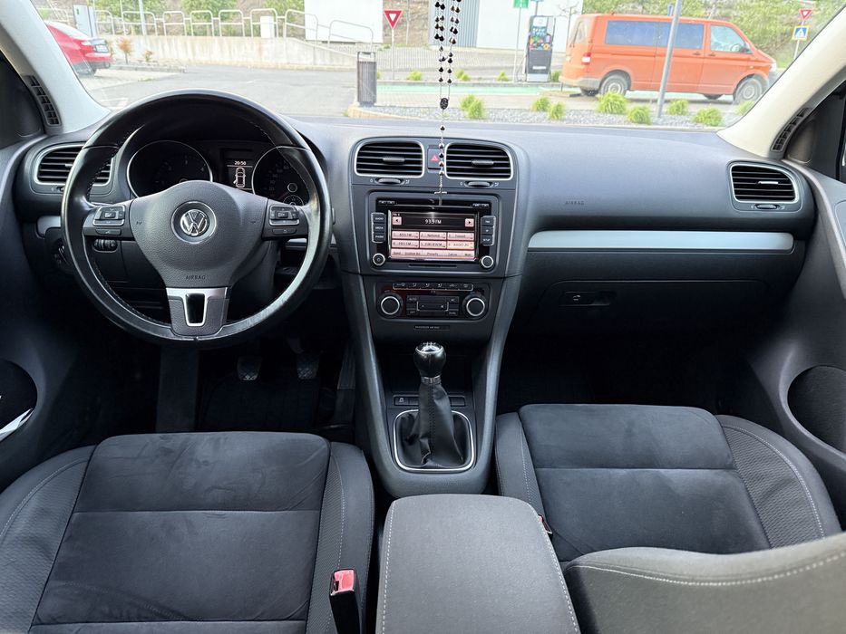 VW Golf VI 2010.