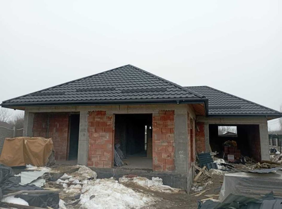 Lucrari complexe dulgherii montaj tigla metalica si sisteme pluviale