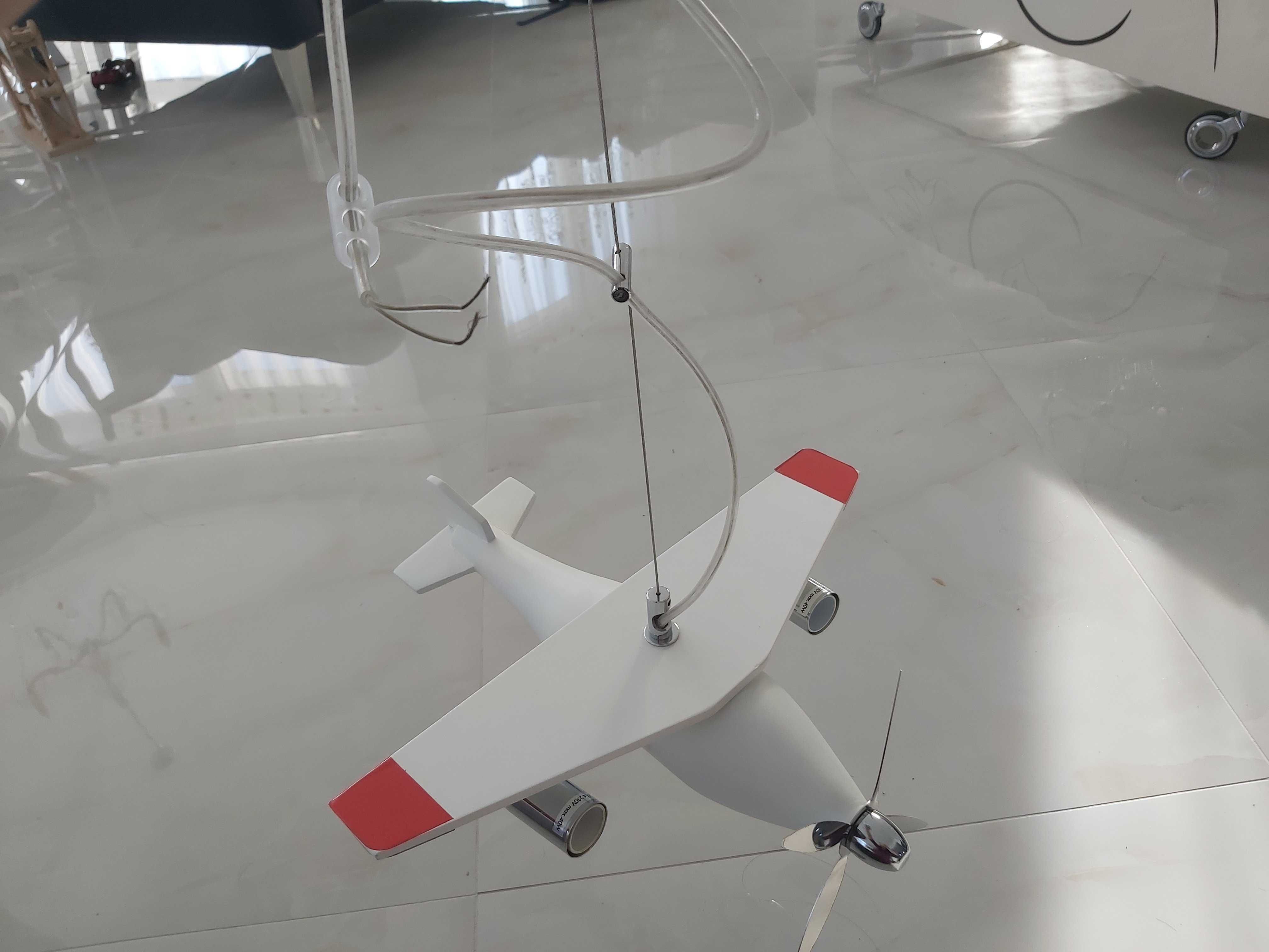 Полилей самолет, нов E14, 2бр. х40W