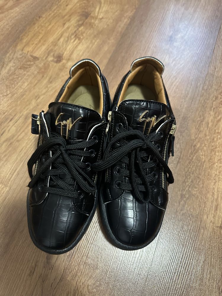 Papuci Giuseppe Zanotti