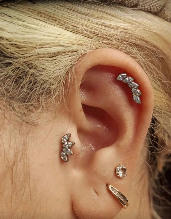 Хрущиална  обеца от медицинска стомана