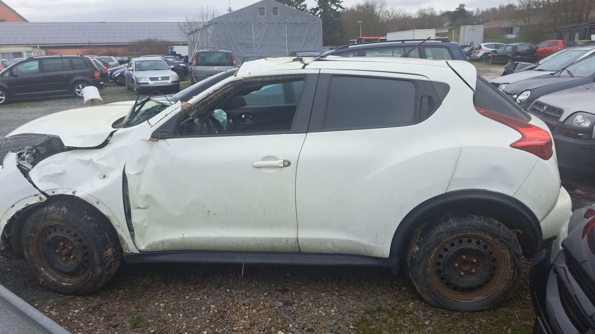 Nisan Juke на части 1.5дци 110к.с Нисан джук здраво табло