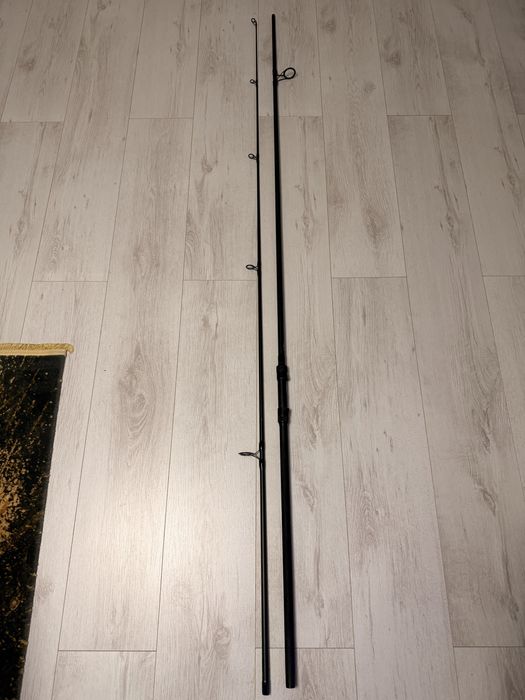 Vand 4 lansete Daiwa Black Widow 3.60