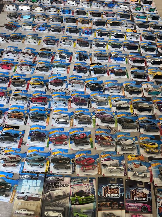 Hot Wheels колички
