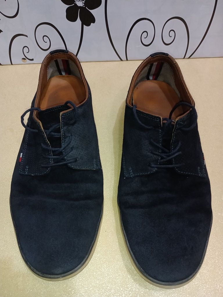 Tommy Hilfiger кожени N 44- 27 лв