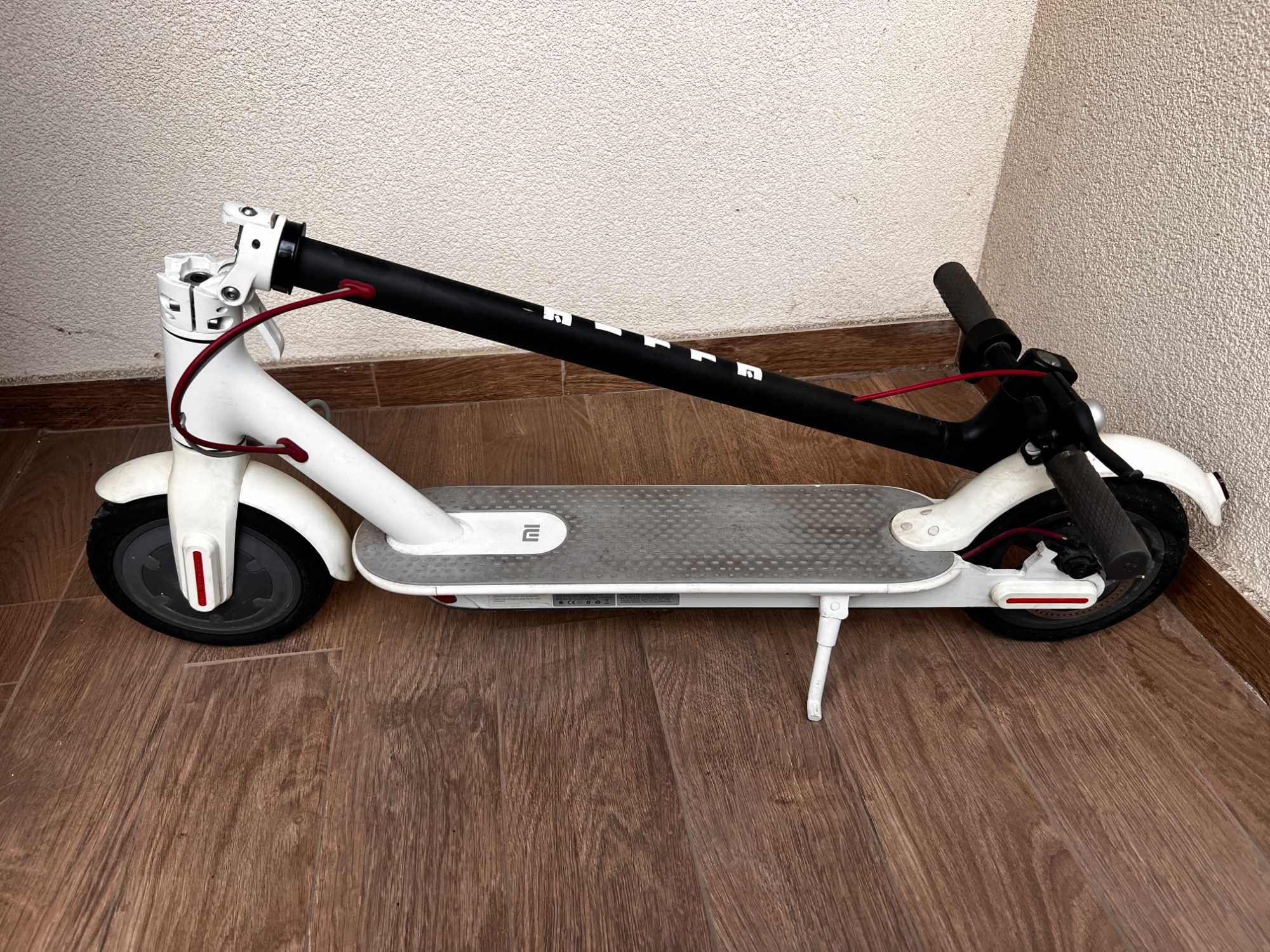 Електрическа тротинетка Xiomi electric scooter