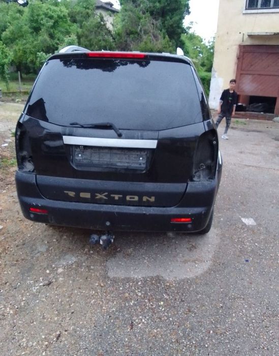 Продавам на части Ssangyong rexton