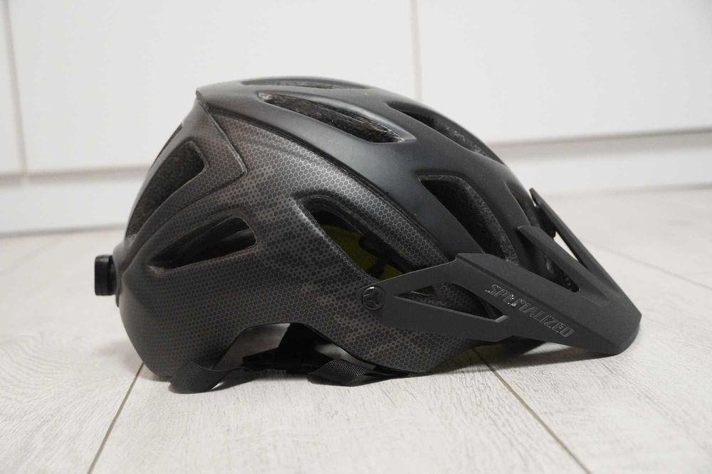 Casca Specialized - Trail Ambush Matte Black + senzor ANGI integrat