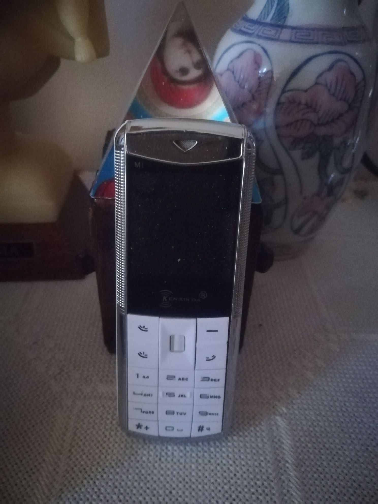 Mini telefon metalic