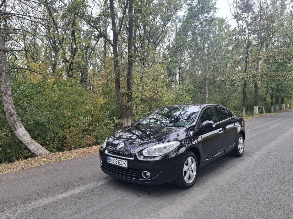 Renault fluence,1.6benzina,an 2010