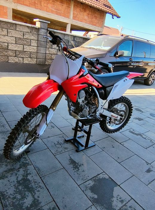 Honda crf 150r cross