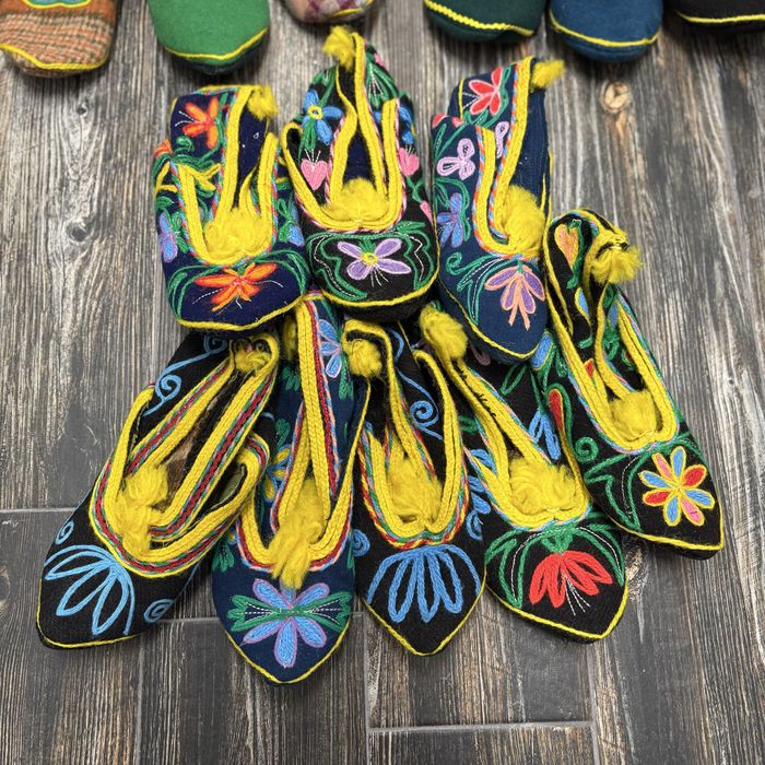 Писани терлици терлички ръчна изработка шарени