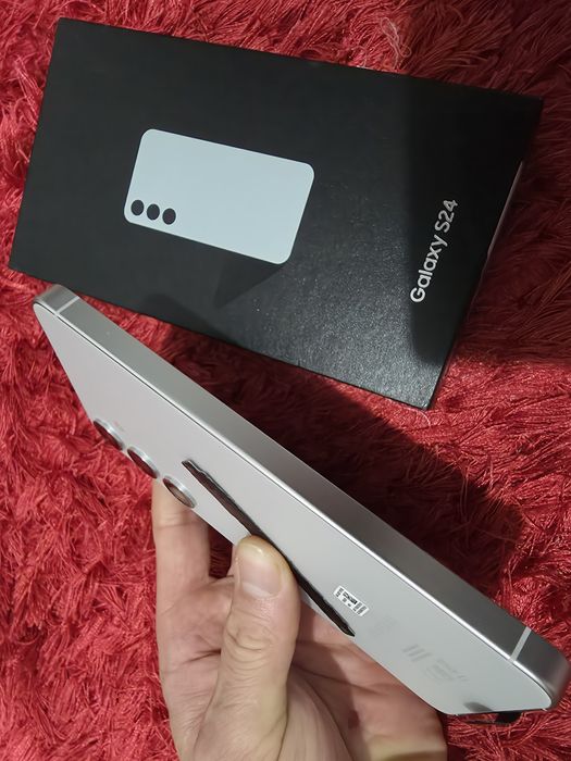 -Samsung S24, Nou, Nefolosit, 256Gb, 8Ram, 0 cicluri incarcare, Sigila