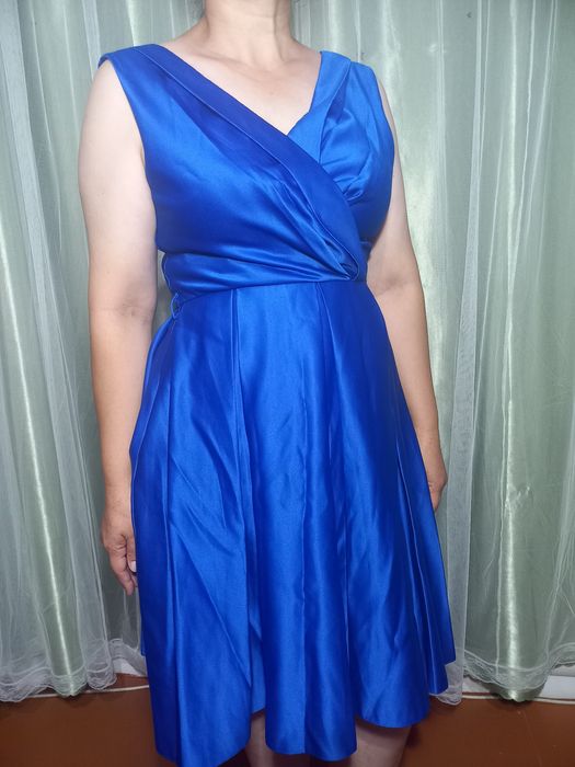 Продаётся платье