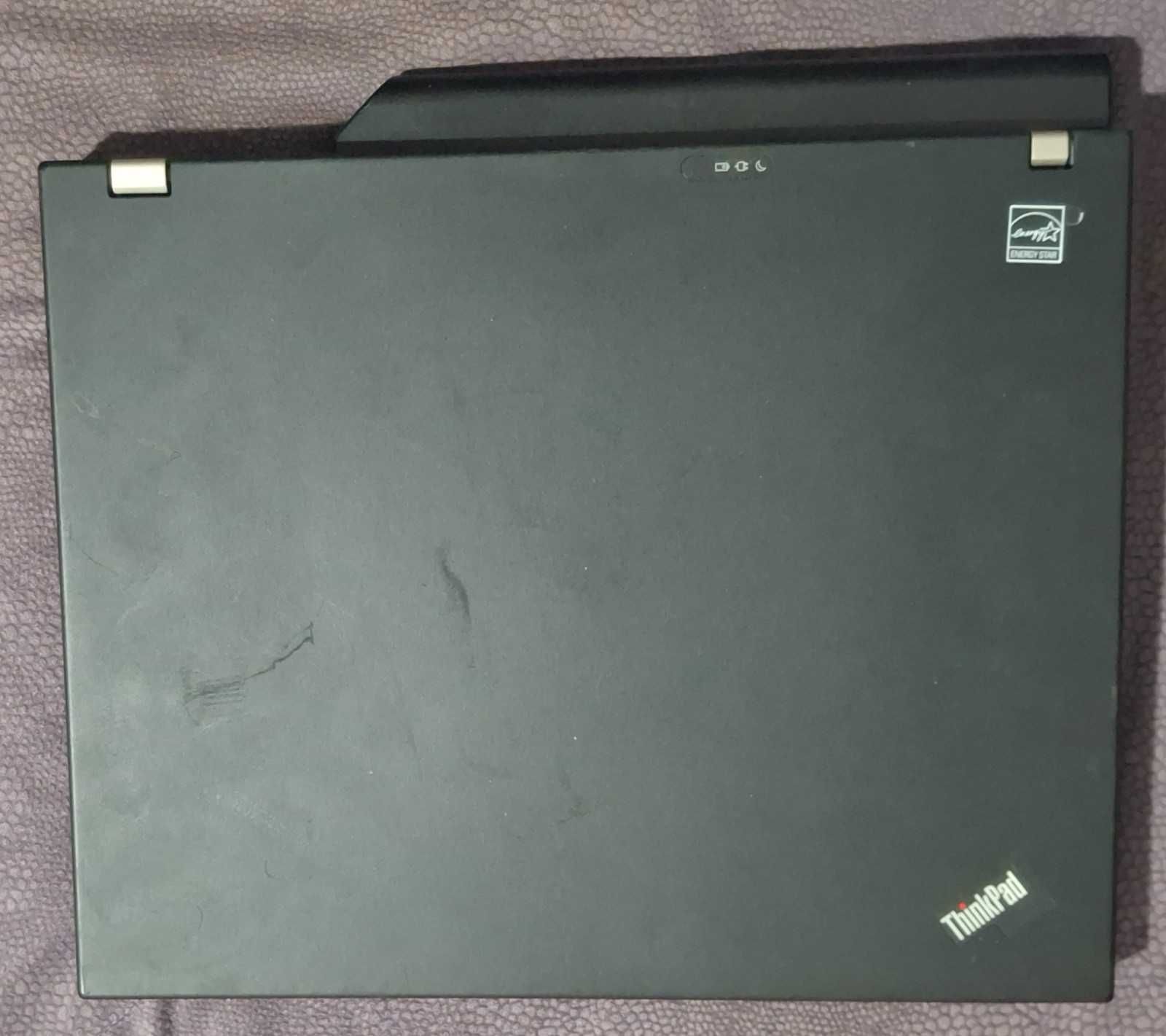 Лаптоп IBM T61 ThinkPad с голяма батерия (но слаба) + WIN 7