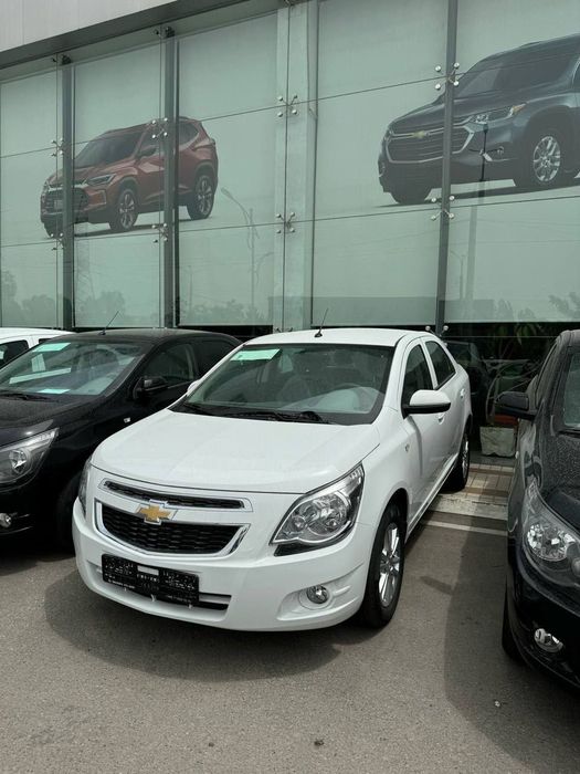 Chevrolet cobolt 4 pazitsa avtomat