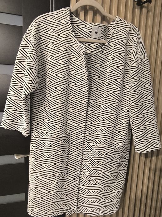 Blăniță superbă bej