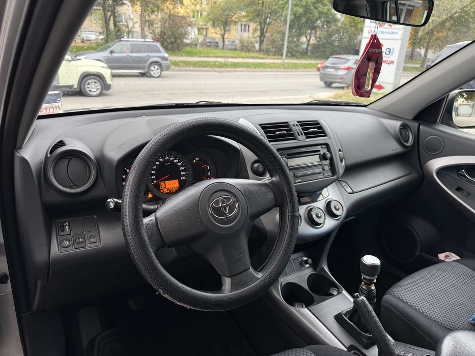 Тойота Рав4, 2,2 дизел D-4D, 136 к.с., 4х4