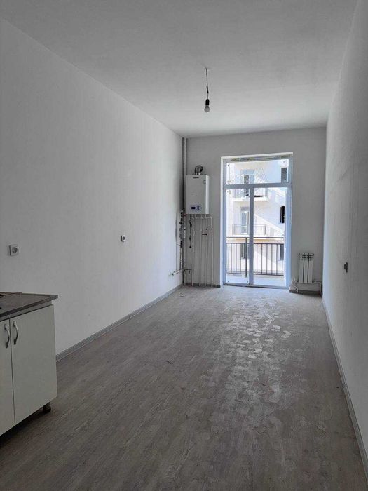 Продаётся квартира в Сергили, с косметическом ремонтом, 121 м2, 4/5/5