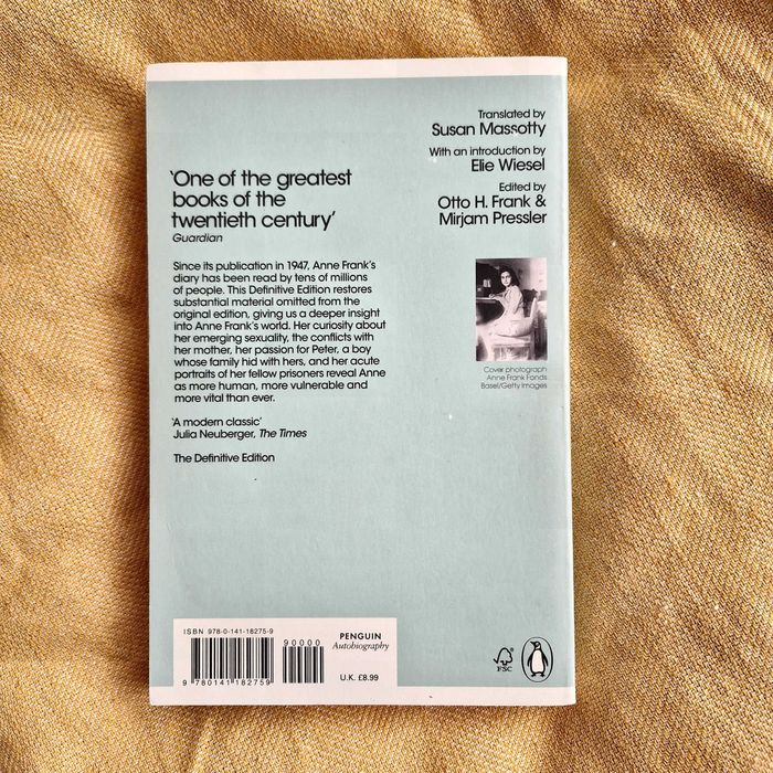 Carte noua in limba engleza