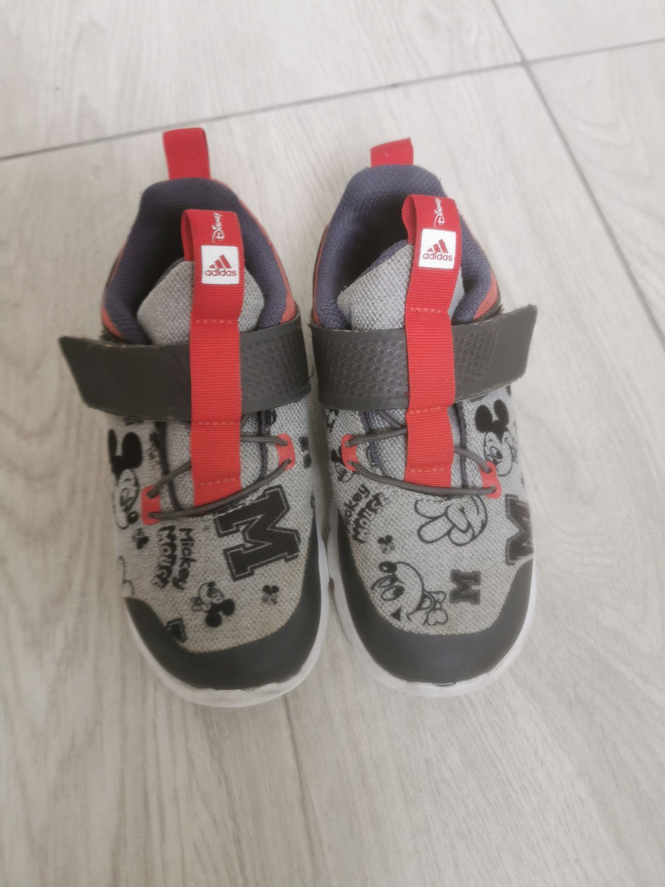 Adidas Mickey Mouse