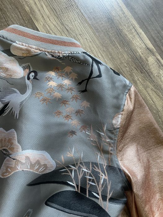 Горница розово злато