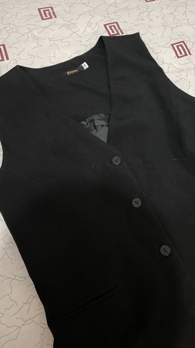 Жилет сатылады!!