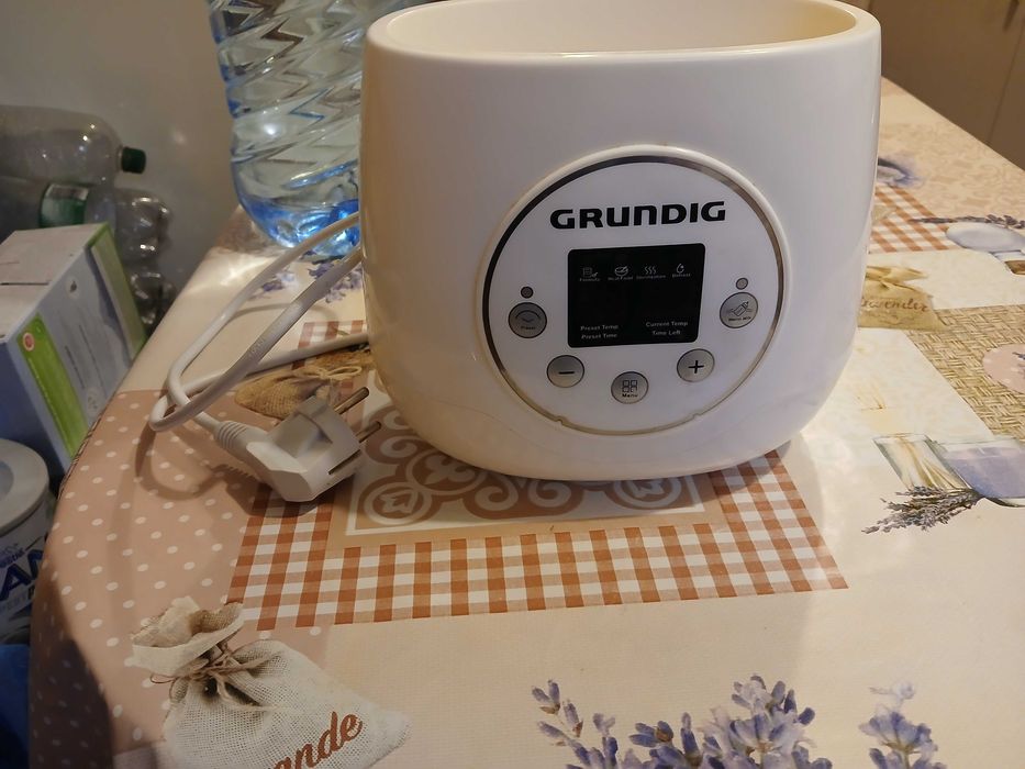 Incalzitor biberoane Grundig