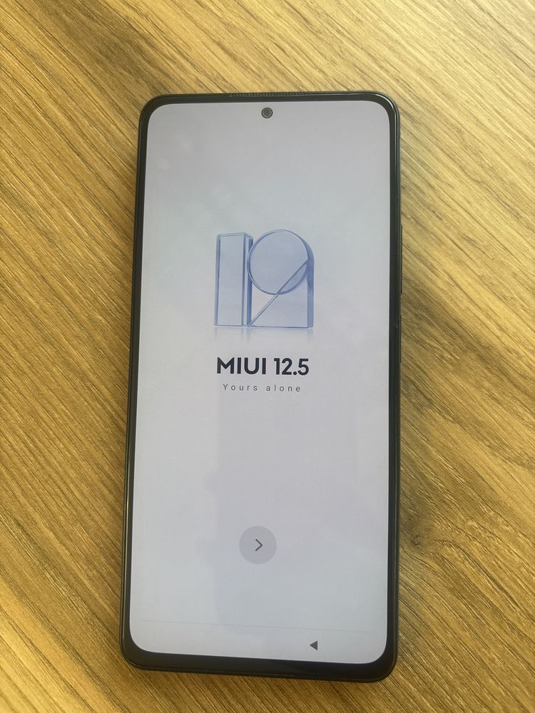 Телефон Redmi 11 pro 5G