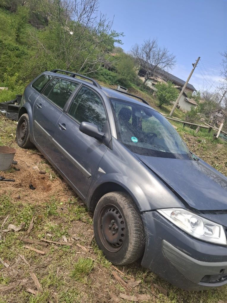 Рено Меган 2 1.9 110 к.с 2007 г