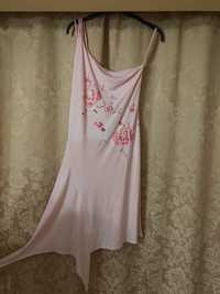 Rochie roz pudrat cu strasuri - margele
