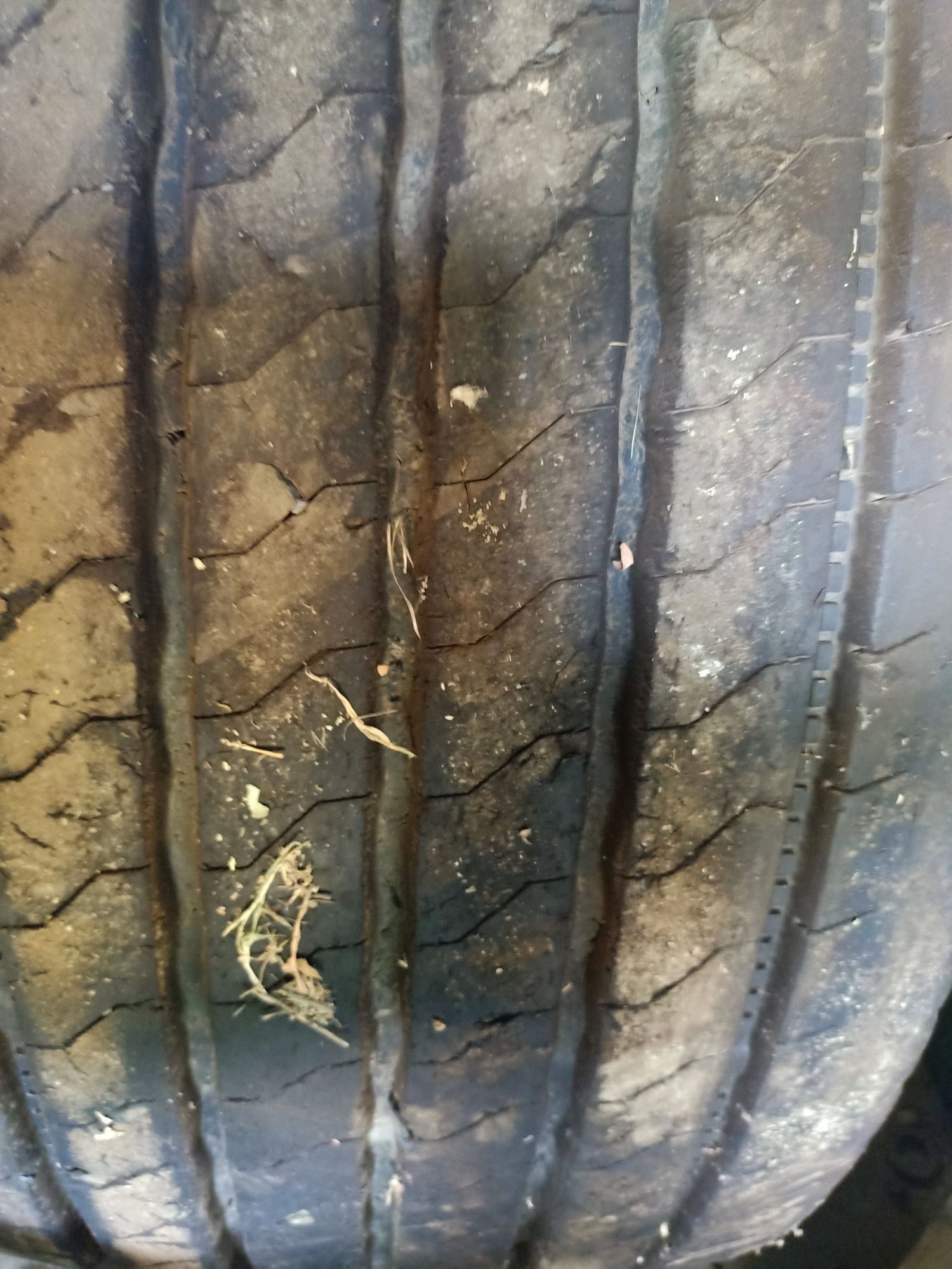 Автошины 385/55 R22,5