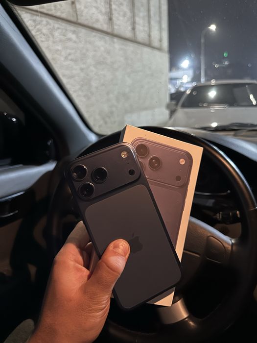 Iphone 17 Pro Max 256 sim blue