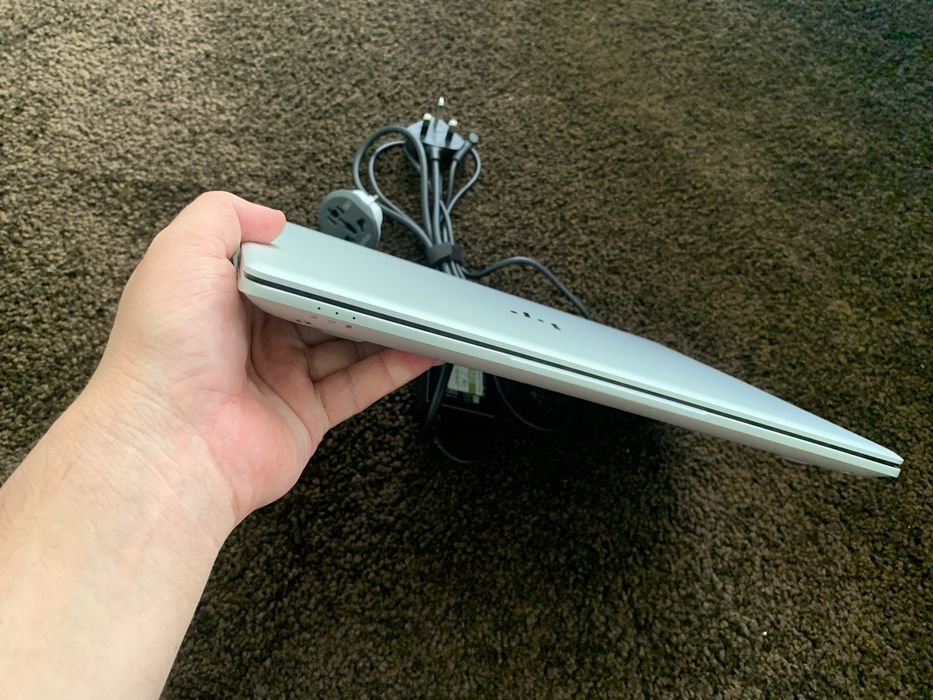 Продаю ноутбук hp EliteBook 830 G5