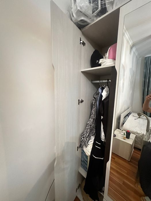 Шкаф для одежды и прихожей