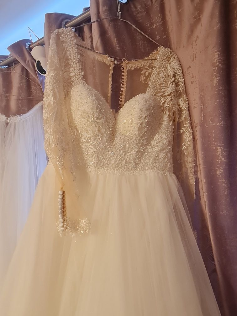 Rochie mireasa mărimea M-L