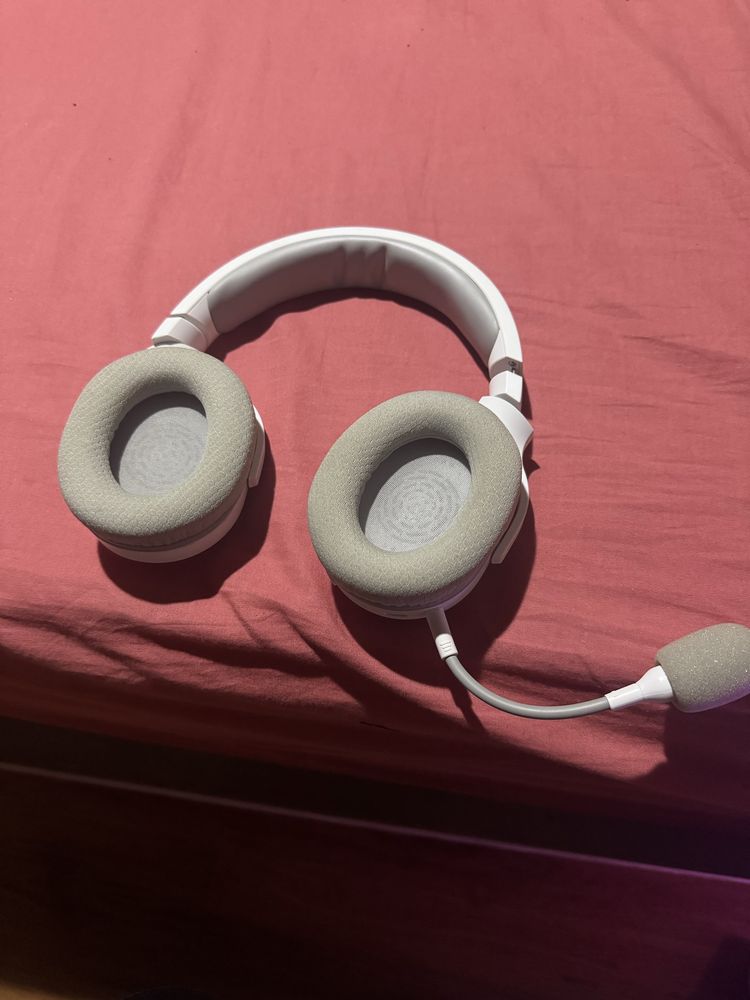 Слушалки razer barracuda