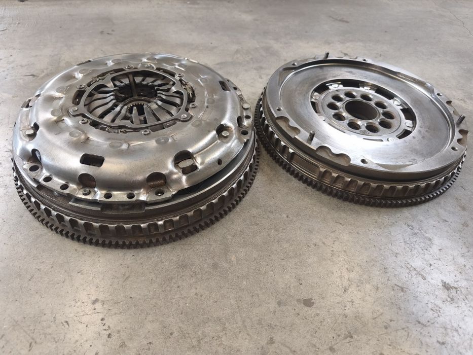 Motor volvo c70 2.0T 225cp volvo s60 2.5T 300 cp 2.3 t5 240cp