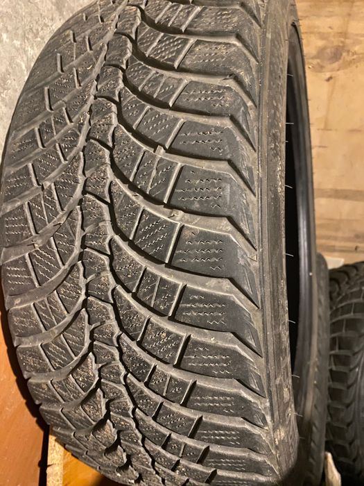 Гуми Kumho на 5000 км (чисто нови)